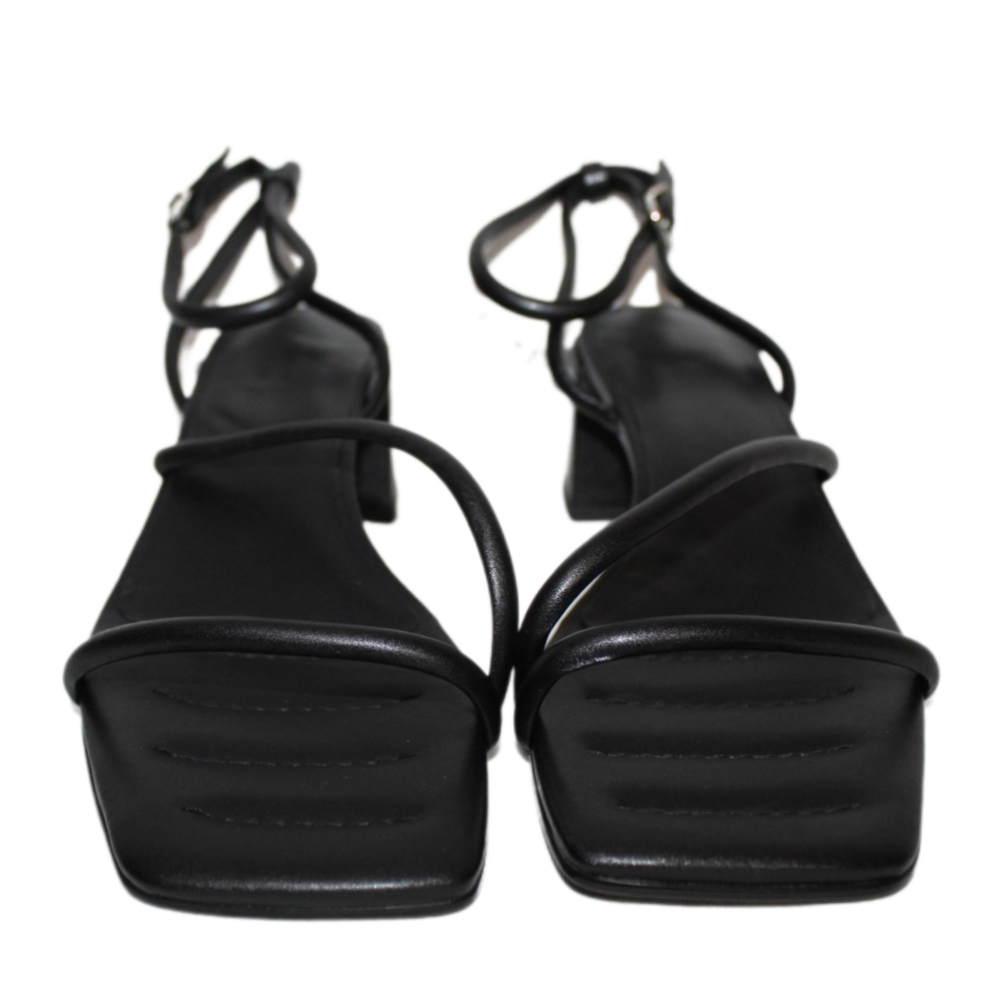 Elegant Black Strappy Heeled Sandals - Picture 11 of 16